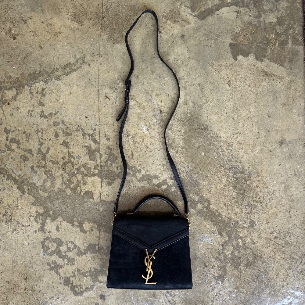 Saint Laurent Cassandra mini top handle bag - Picture 2 of 11